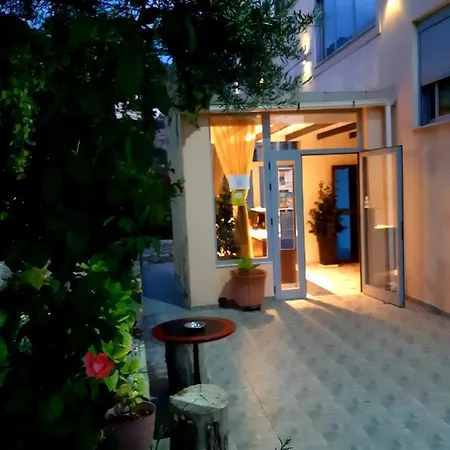 Ilion Hotel