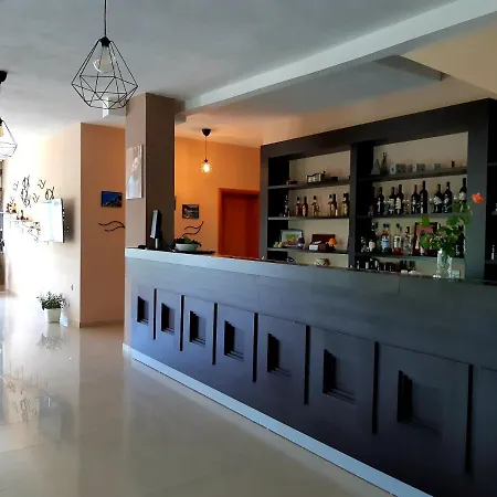 Ilion Ξενοδοχείο Dhërmi